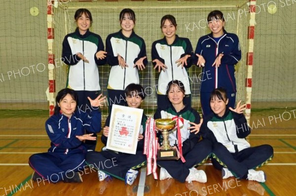 女子の部３年連続１６度目優勝の帯三条