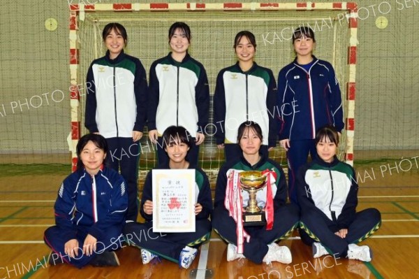 女子の部３年連続１６度目優勝の帯三条