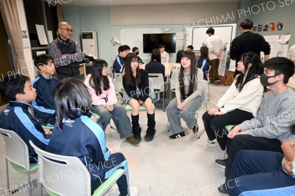 横浜の高校生、中学生版浦幌部メンバーと交流