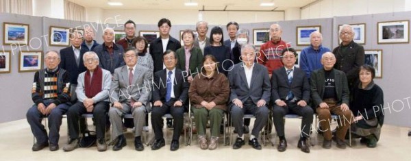 十勝シーニックバイウェイ南十勝夢街道「２０２５フォトコンテスト」の入賞者ら