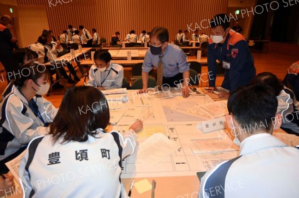 津波警報時の反省点も踏まえ　豊頃町災害対策本部訓練