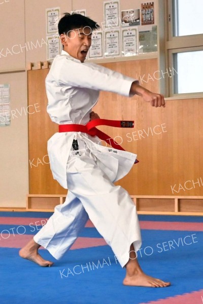 男子個人戦形決勝