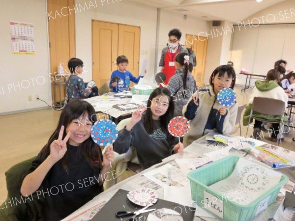 「絵が動いた！」驚きの声　鹿追アートキッズクラブ