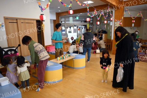 母親手作りの「ミニ縁日」　士幌子育て支援センター