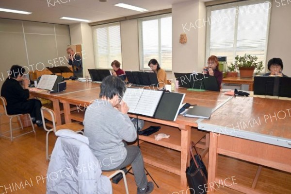 池田オカリナ会、６日に１０周年コンサート 3