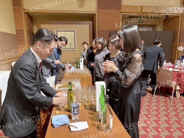 十勝食材のイタリアン堪能　「マンジャーレ」に２００人 4