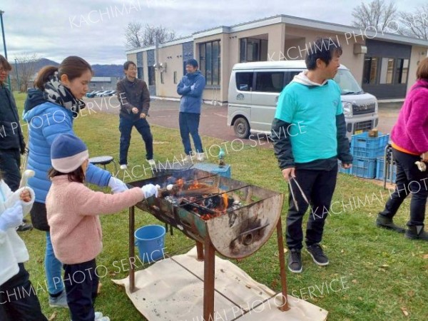 秋空の下で盛況だった「ぎりぎり秋まつり」