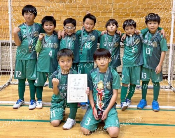 Ｕ―８優勝の札南ＷＥＥＤ