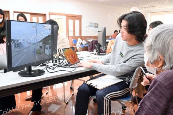 洪水体験ＶＲでは実際に緑町東町内会地区の映像が映し出された