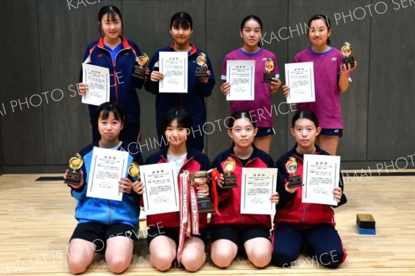 女子ダブルスの上位入賞者。