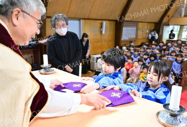 帯広聖公会幼稚園でクリスマス礼拝～師走スケッチ 6