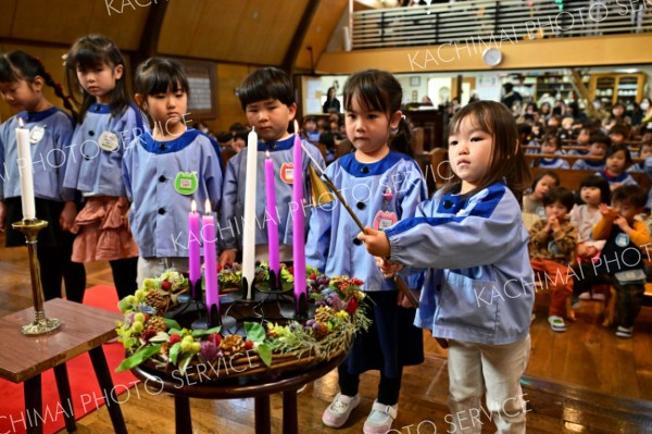 帯広聖公会幼稚園でクリスマス礼拝～師走スケッチ 8