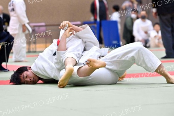 個人戦中学男子７３キロ級