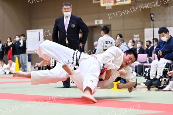 【個人戦中学男子９０キロ超級】