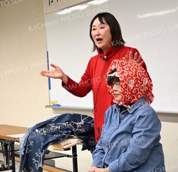 風呂敷で命守れる　市が防災講習