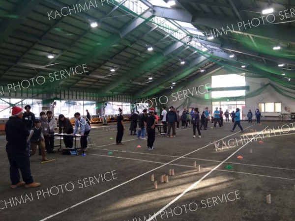 さまざまな世代の町民が楽しんだモルック大会