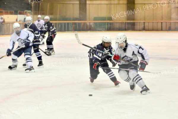 十勝連合―苫小牧中央・１回戦（金野和彦撮影）