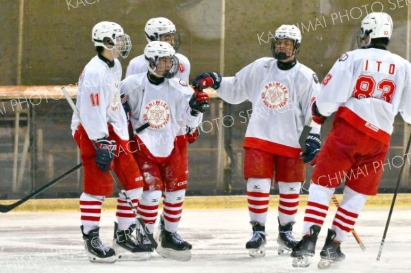 準々決勝・清水―苫小牧東（金野和彦撮影）