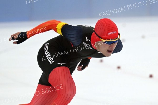 学校対抗は白樺学園男子と帯南商女子　道高校スケート最終日