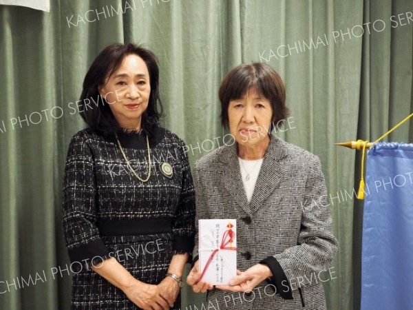 国際ソロプチミスト帯広円ブリオ寄付金贈呈