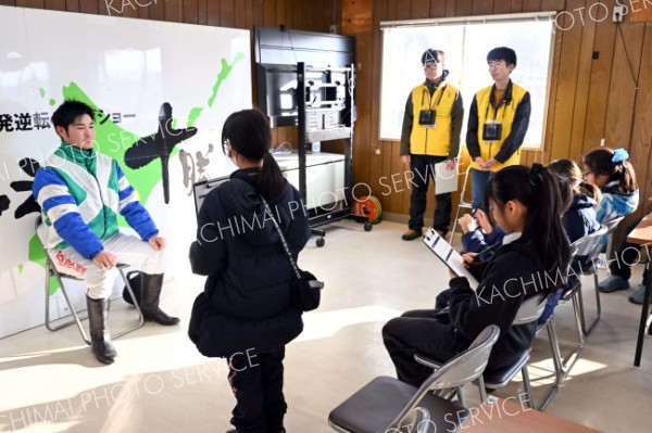 子どもたちが記者を体験　ばんえい勝毎ｄａｙ