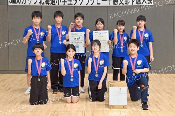 準優勝の豊似リトルサンターズエース。