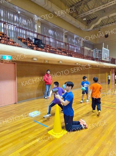 本別、足寄、池田の小学生２８人がさまざまな種目に挑戦した