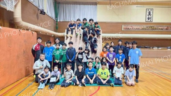 本別、足寄、池田の３町から２８人の小学生が参加した