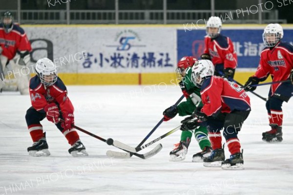 ３位決定戦・清水御影ＩＨ少年団―釧路ユナイテッドＣ（金野和彦撮影）
