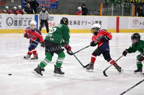 ３位決定戦・清水御影ＩＨ少年団―釧路ユナイテッドＣ（金野和彦撮影）
