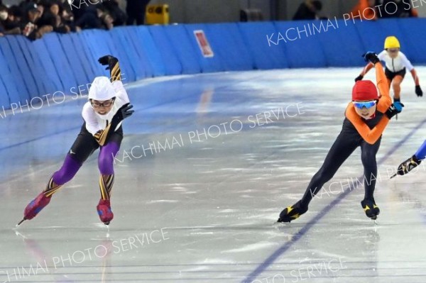 ４年男子５００メートル決勝４組