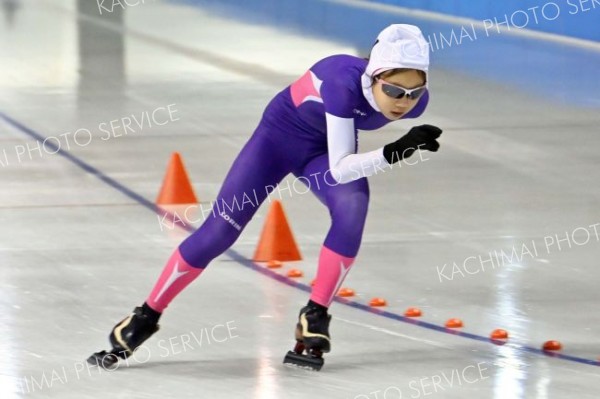 ４年女子５００メートル決勝３組