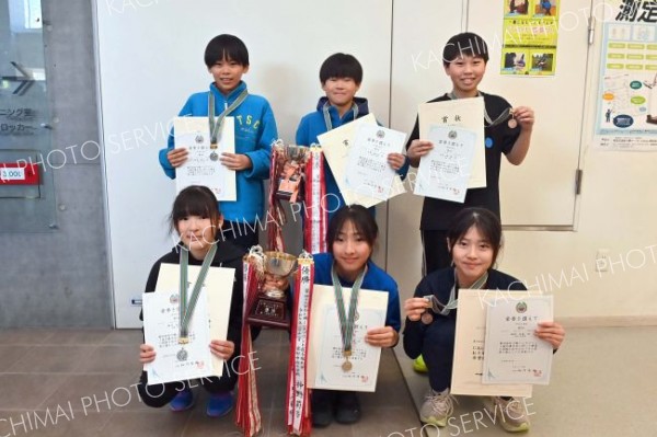 ５年男女上位入賞者。