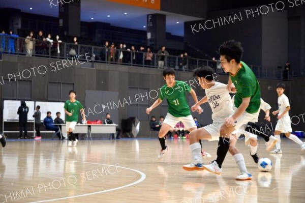 帯大谷Ａが帯柏葉Ｂ破りＶ　プレーヤーズカップ全十勝高校フットサル大会 7