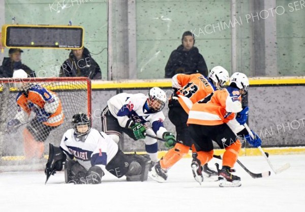 全十勝Ａ　８年ぶり決勝進出ならず　準決勝で釧路鳥取に完封負け　全中アイスホッケー 6