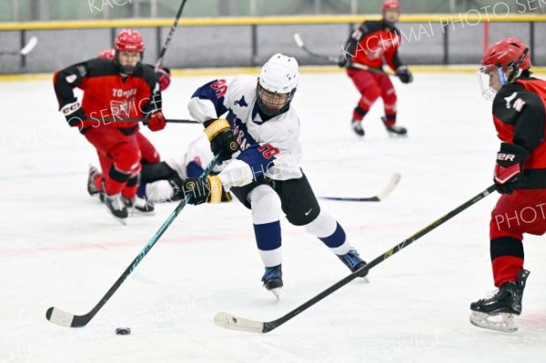 全十勝Ａ　８年ぶり決勝進出ならず　準決勝で釧路鳥取に完封負け　全中アイスホッケー 18