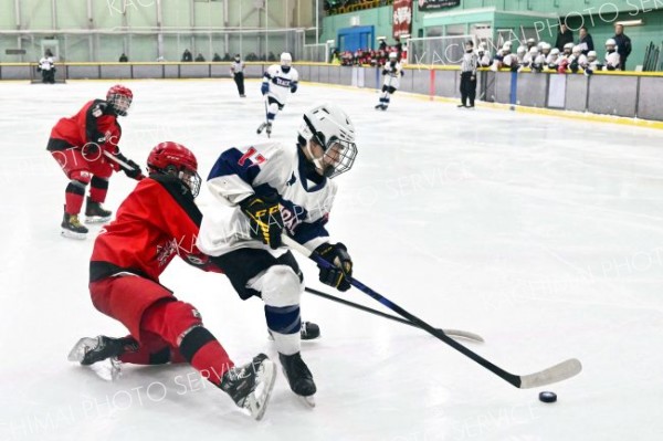 全十勝Ａ　８年ぶり決勝進出ならず　準決勝で釧路鳥取に完封負け　全中アイスホッケー 22