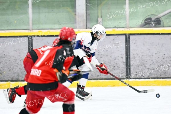 全十勝Ａ　８年ぶり決勝進出ならず　準決勝で釧路鳥取に完封負け　全中アイスホッケー 23