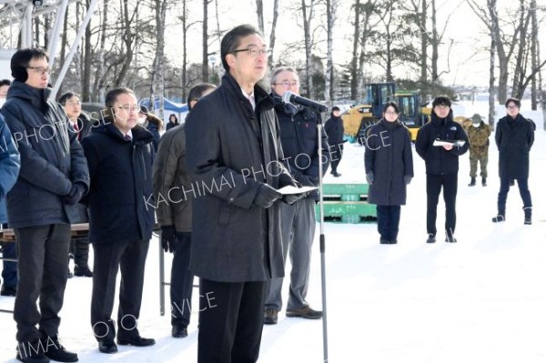 激励のあいさつを述べる