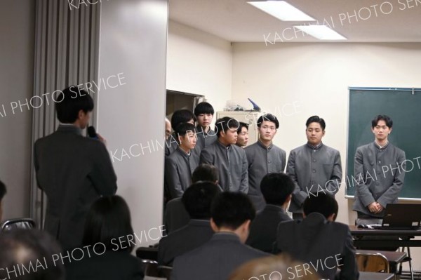 学習の成果を協力機関に発表　帯広工業高環境土木科３年 3