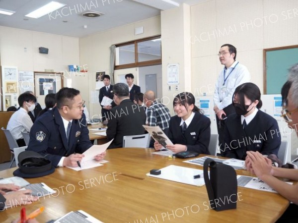 標語づくりを通じ、中学生が犯罪防止などを考える　幕別忠類