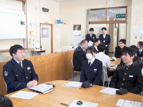 標語づくりを通じ、中学生が犯罪防止などを考える　幕別忠類 5