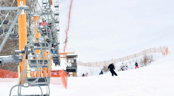 ２１日にオープンした新得山スキー場