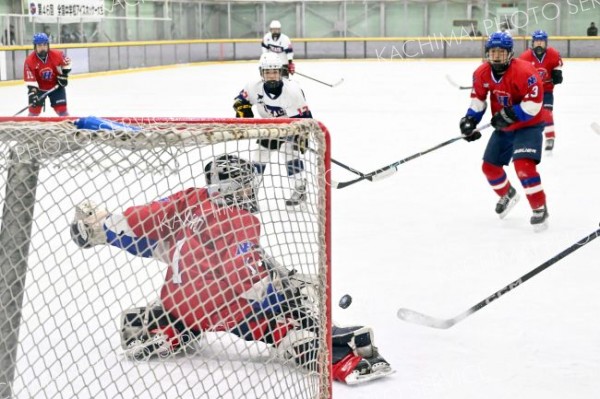 清水、御影、芽室の全十勝Ａが銅メダル　全国中学アイスホッケー 17