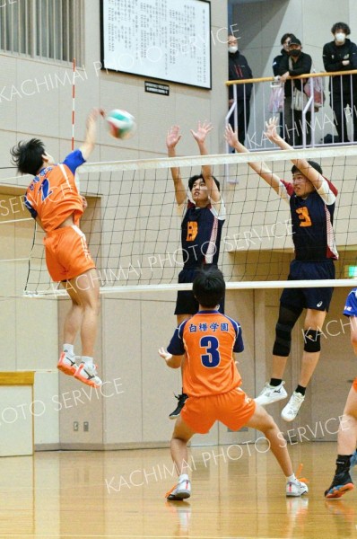 帯南商が女子Ｖ　男子は白樺学園連覇　道高校バレー新人戦十勝予選 8