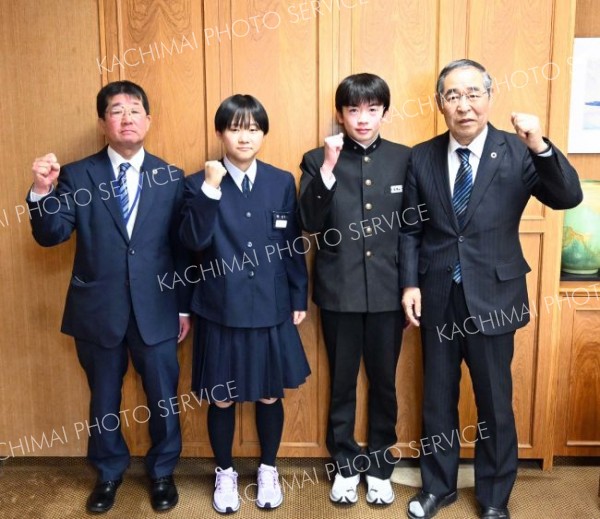 全中スケートへ意気込み　上士幌中生徒