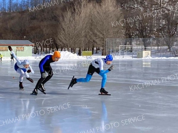 新得で町民スピードスケート大会