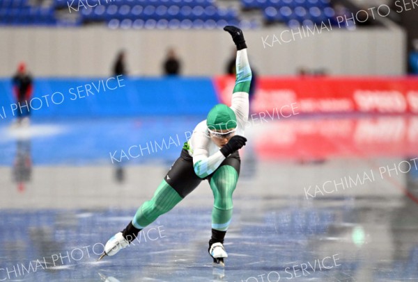 【女子１５００メートル】