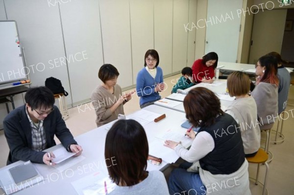 こども秘密基地ＢＡＳＥ、ＮＰＯ法人化後の活動方針などを決める　大樹