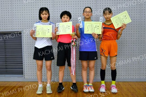 ６年以下女子入賞者。